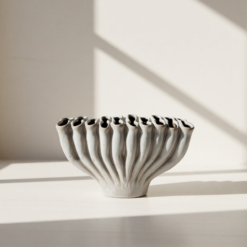 Kreramikinė smėlio spalvos vaza 13x30x18 cm