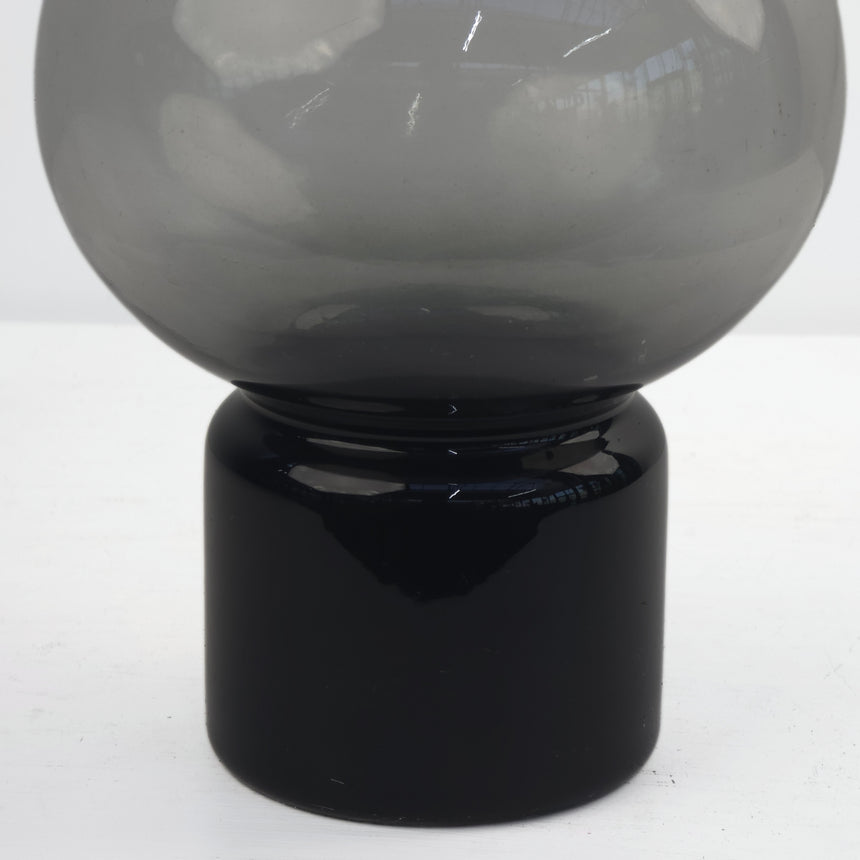 Juodo stiklo vaza 17x36 cm