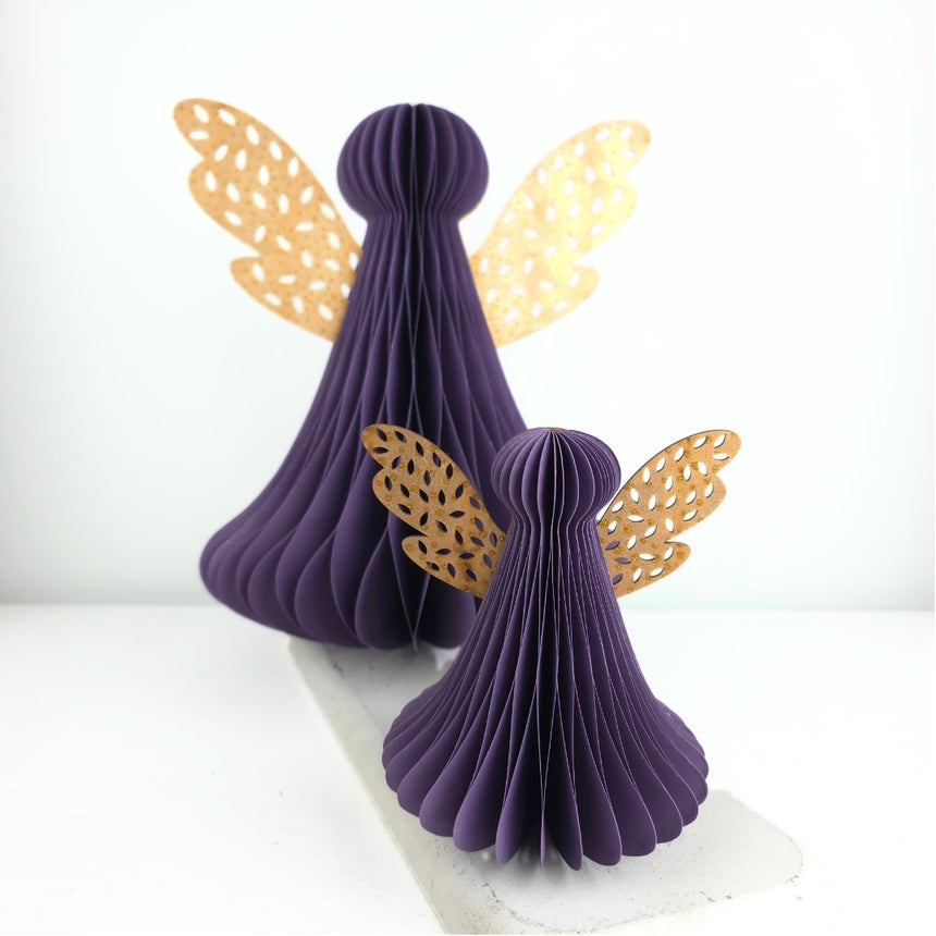 Pastatomas angelas violetinės spalvos 27x30 cm