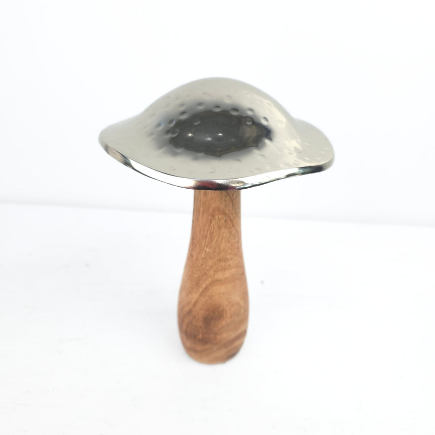 Grybas pagamintas iš mango medienos / natūralaus metalo 23x14,5 cm