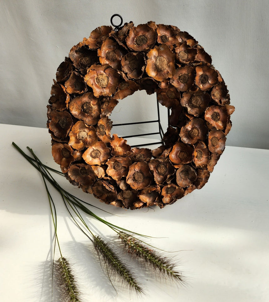 Džiovintų žiedų vainikas 38 cm