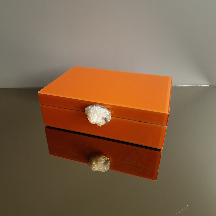 Stačiakampė oranžinė papuošalų dėžutė 18,5x24,5x8 cm