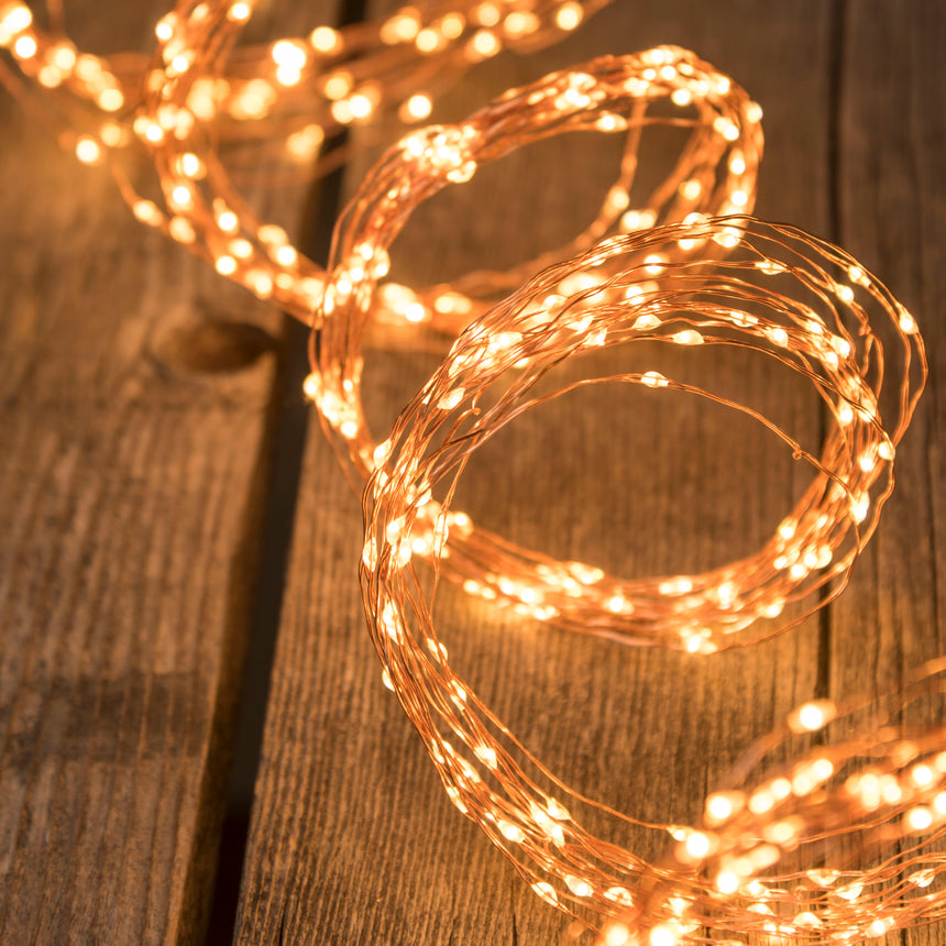 Girliandų krioklys 200 cm 600 LED klasikinė gelsva spalva