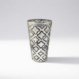 Reljefinė stiklo vaza-žvakidė 10,5x10,5x18 cm