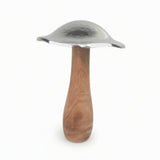 Grybas pagamintas iš mango medienos / natūralaus metalo 23x14,5 cm