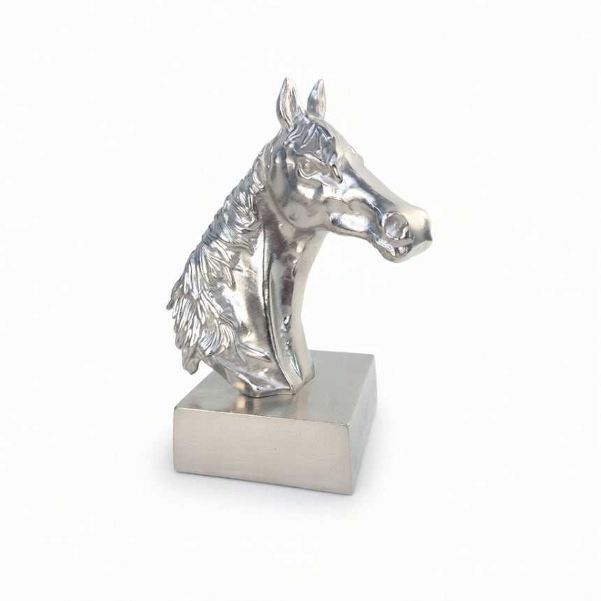Sidabro spalvos žirgo galvos statulėlė 26x13x13 cm