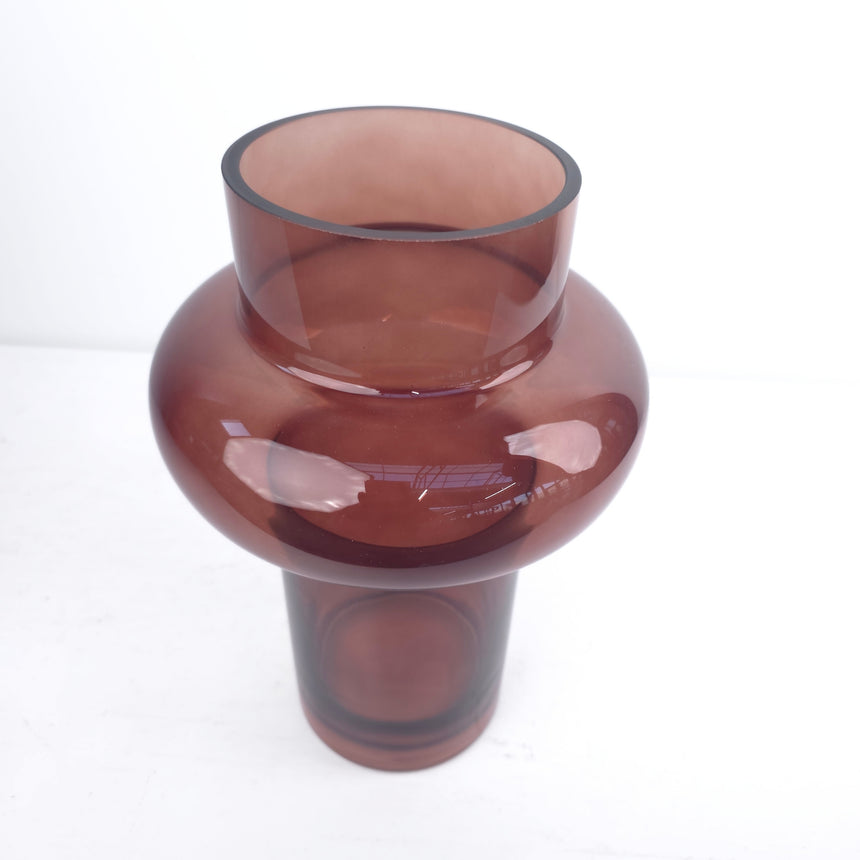 Rudo stiklo vaza 20x30 cm