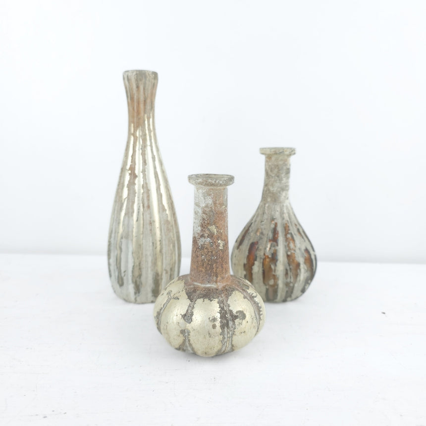 Barok sendinta stiklo vazelė 7x20 cm