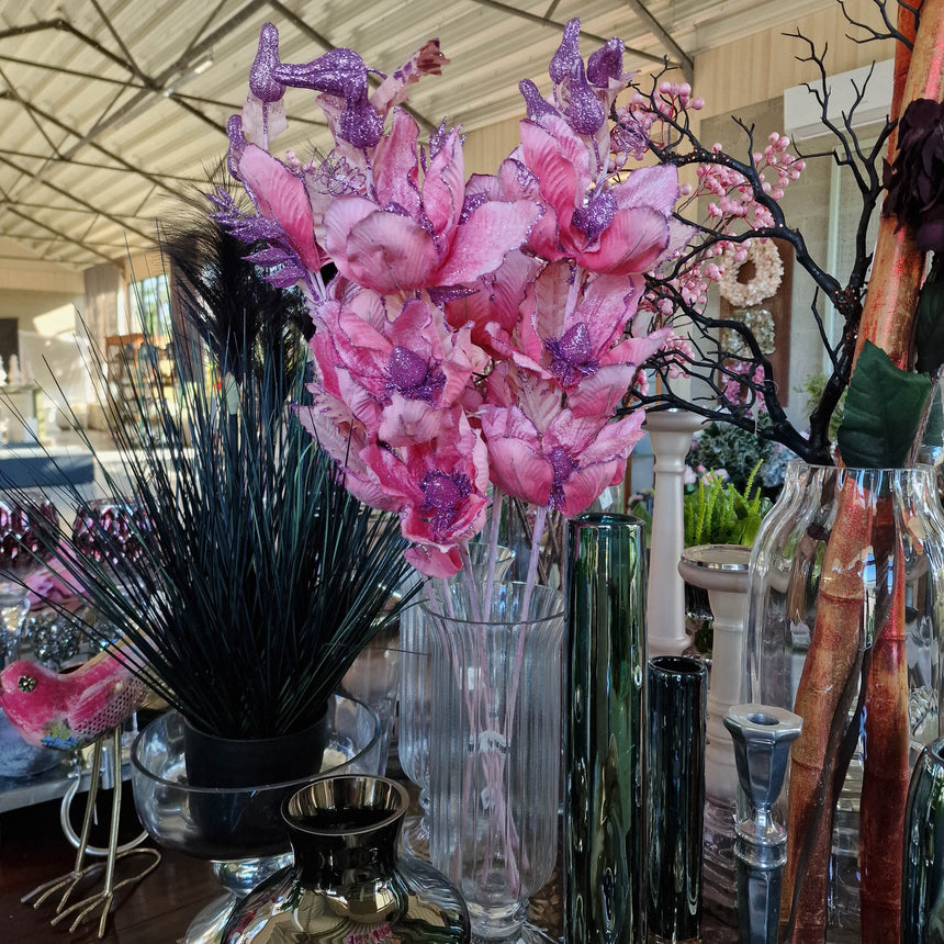 Dirbtinė magnolijos šaka Rosa