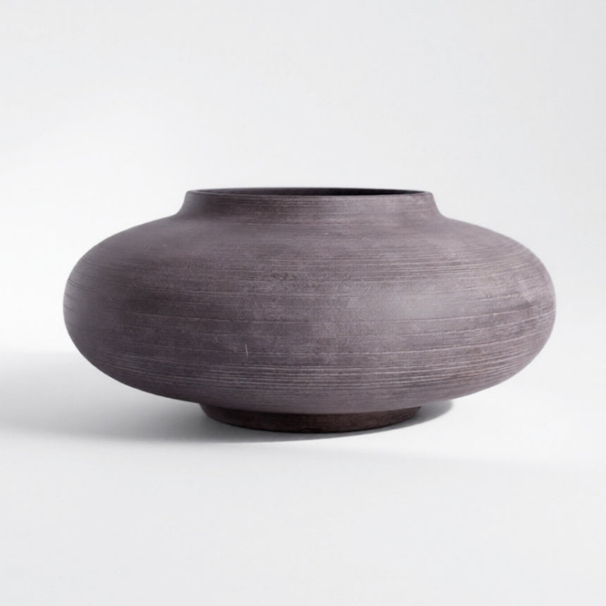 Žemoji tekstūrinė vaza-vazonas 73,5x73,5x34 cm