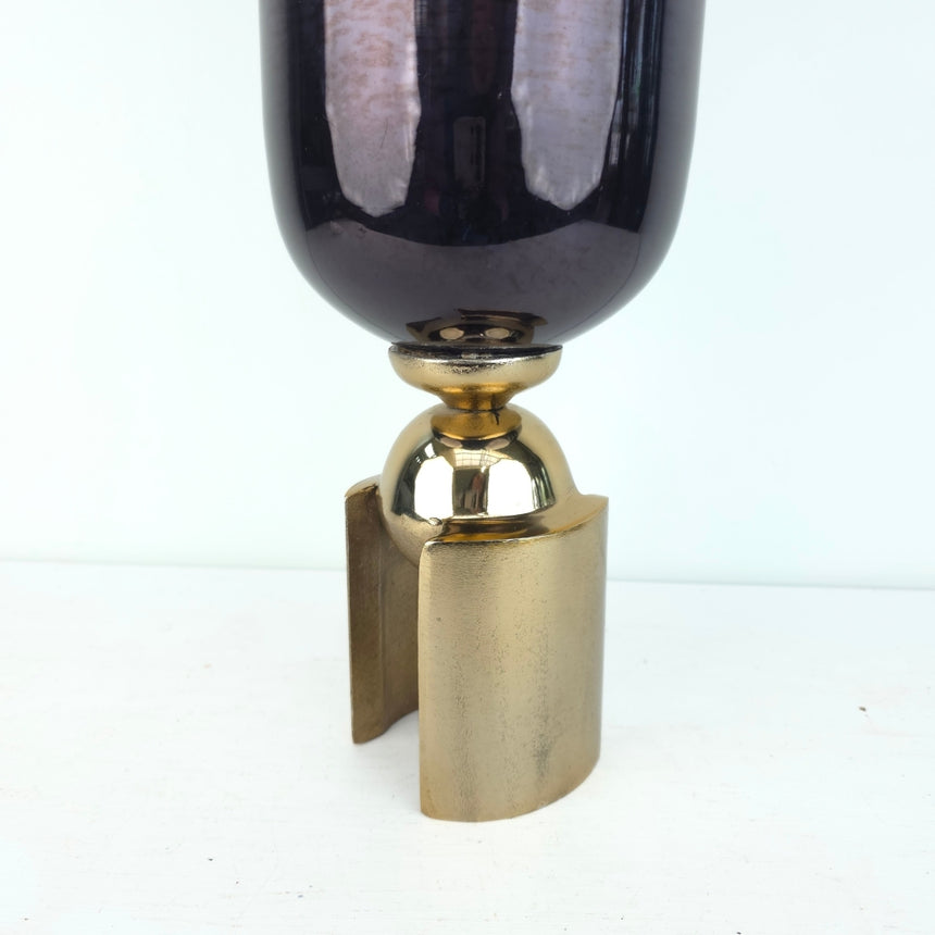 Stiklo vaza ant metalo kojelės 55x15 cm
