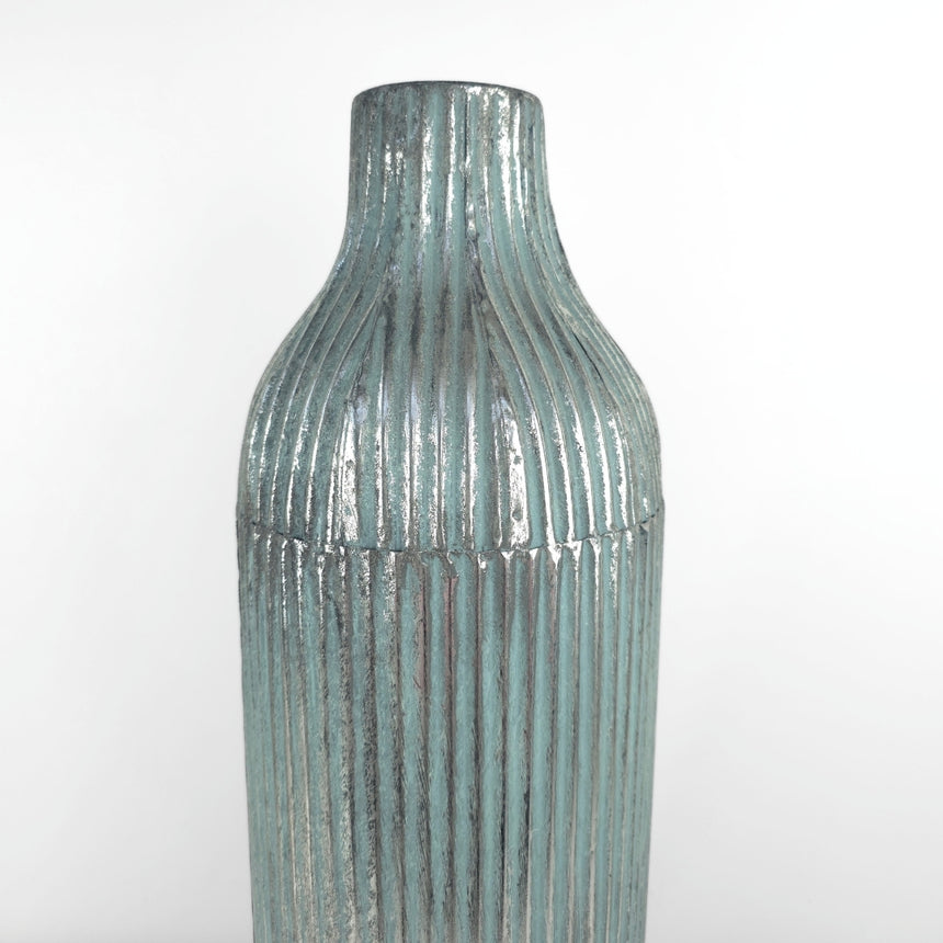 Sendinto metalo vaza 20,5x58,5 cm