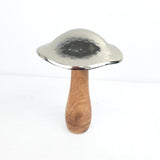 Grybas pagamintas iš mango medienos / natūralaus metalo 23x14,5 cm
