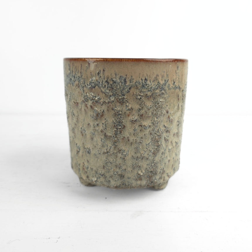 Keraminis vazonas su natūralaus akmens faktūra 13,5x14,5 cm