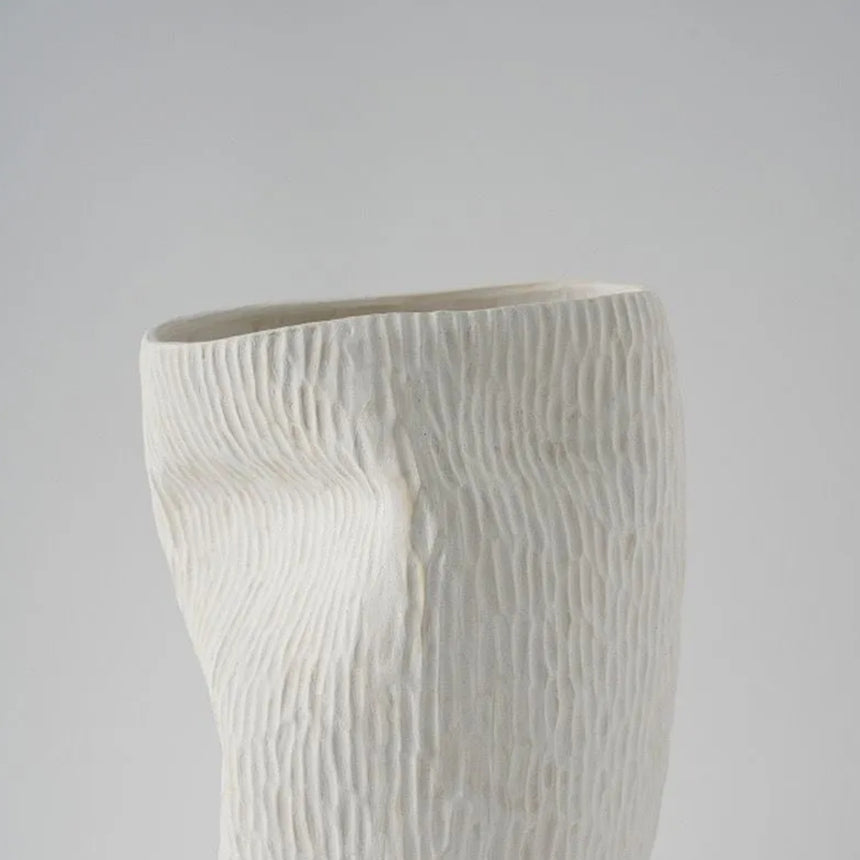 Neglazūruota porceliano vaza BALTAS SMĖLIS 30x20x44 cm