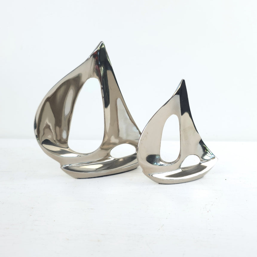Dekoratyvinė chrominė burlaivio figūrėlė 12x10,3 cm