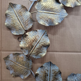 Dekoratyvinė metalinė sienos puošmena Lapų vainikas 66x66x5 cm