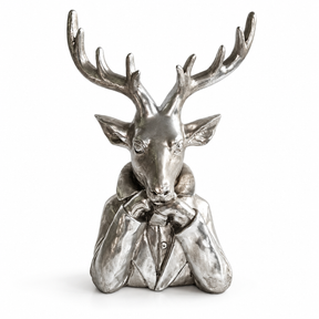 Sidabrinė pastatoma Kalėdinė dekoracija „Gentleman Deer“ 36,5x27x14 cm, sodoela, dekoratyvus elnias.