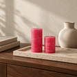 sodoela Žvakės Cilindrinė žvakė „Rustic Classic“, avietinė